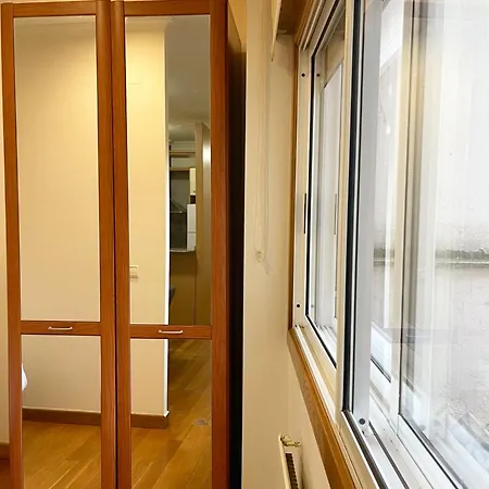 Daire Estudio En Velazquez Moreno 40 1ºb