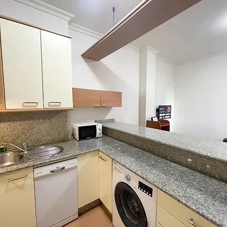 Estudio En Velazquez Moreno 40 1ºb Daire Vigo
