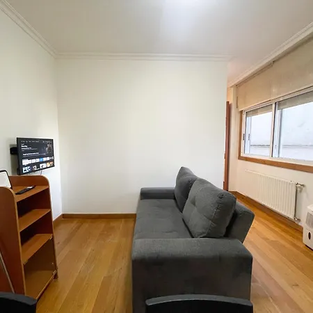 Estudio En Velazquez Moreno 40 1ºb Vigo