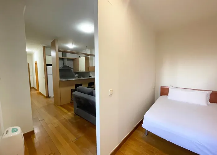 Estudio En Velázquez Moreno 40 1ºb * Vigo